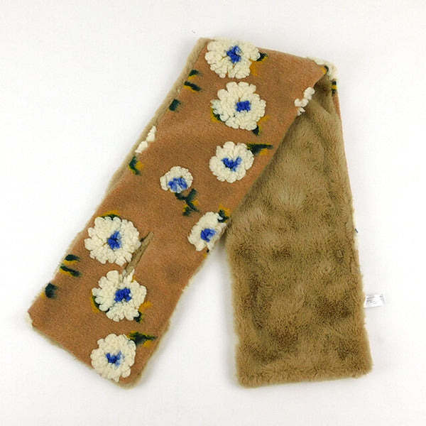 2511069 3RD Nordic Floral Print Tippet