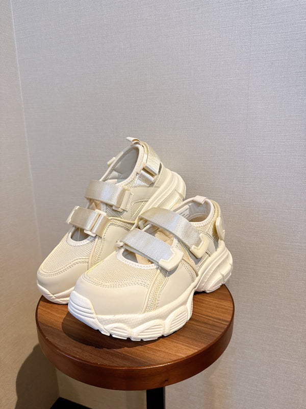 2508028 JV Velcro Strap Sneakers