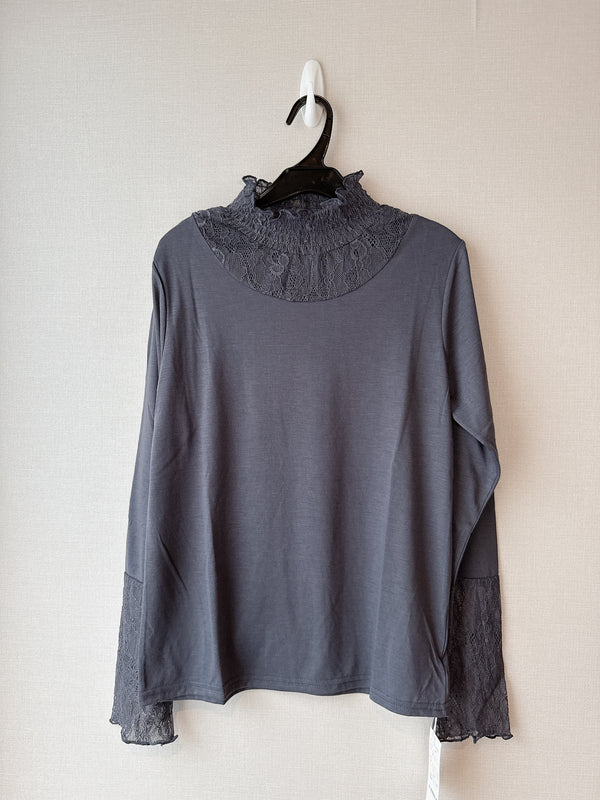 2509090 MMO Cuff Lace Long Sleeve Tee - Charcoal