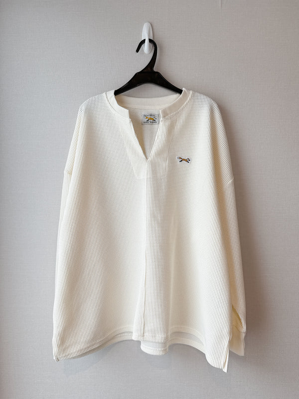 2509102 PE Fox EMB Waffle Tee - White