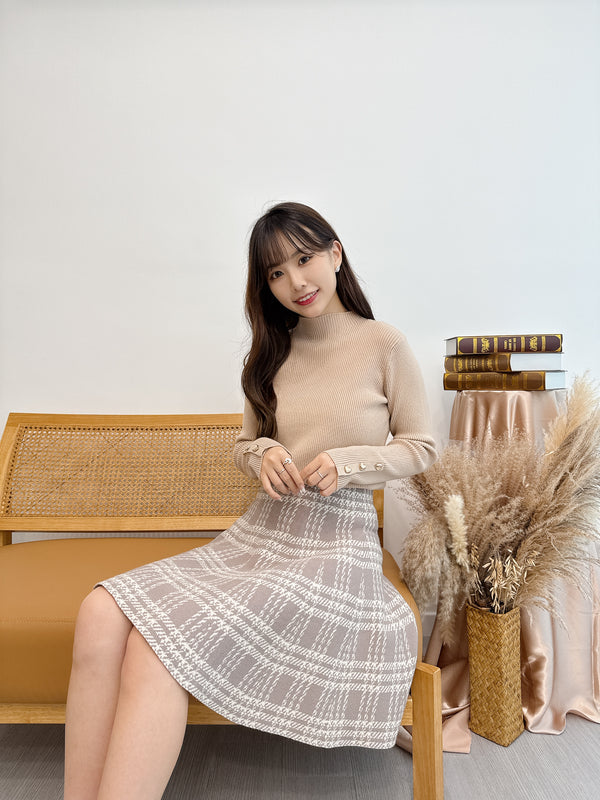 2511008 BE Heart Button Knit Top - Pink