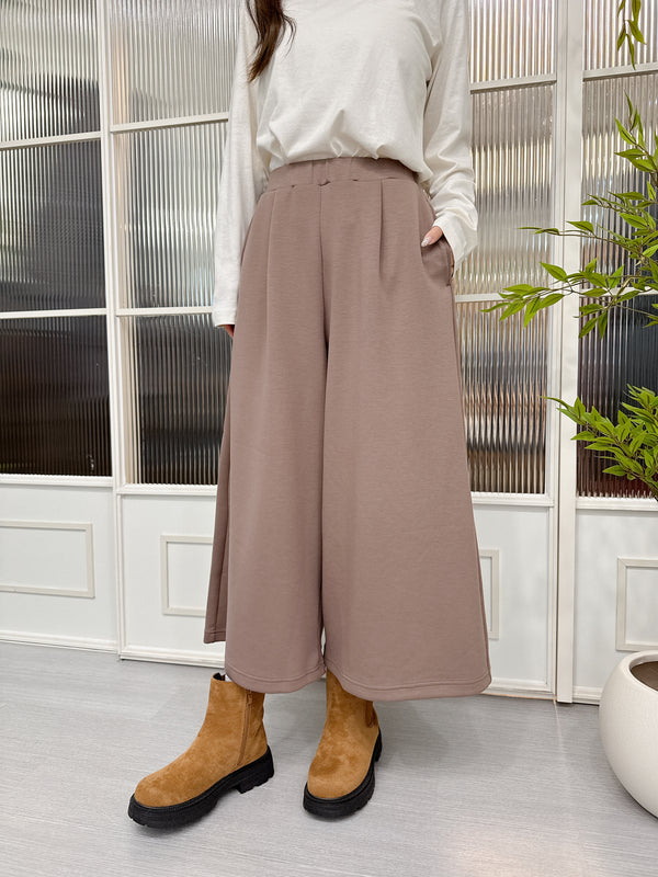 2511012 HO Gaucho Pants - Mocha