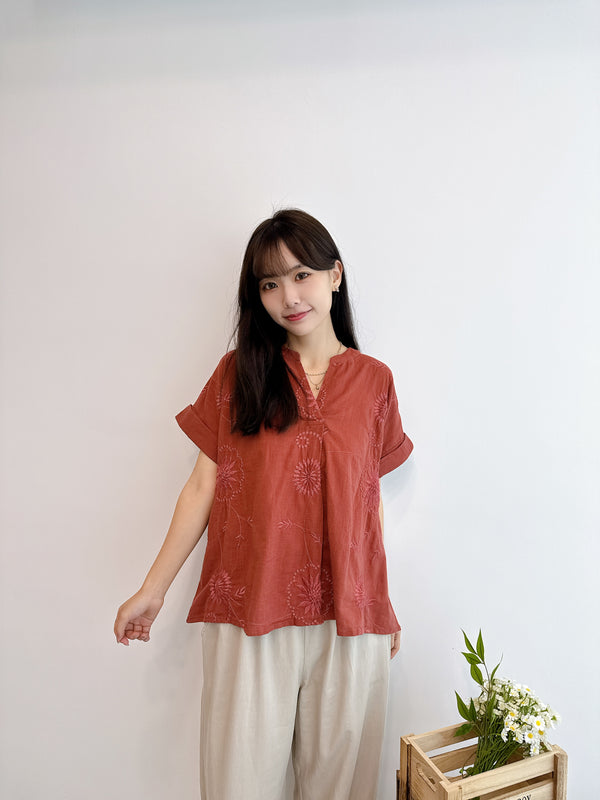 2505064 MMO EMB Skipper Blouse - Red