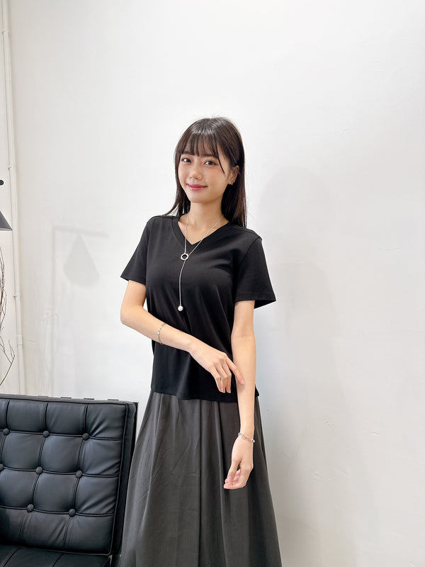 2505002 JF V Neck Basic Tee - Black