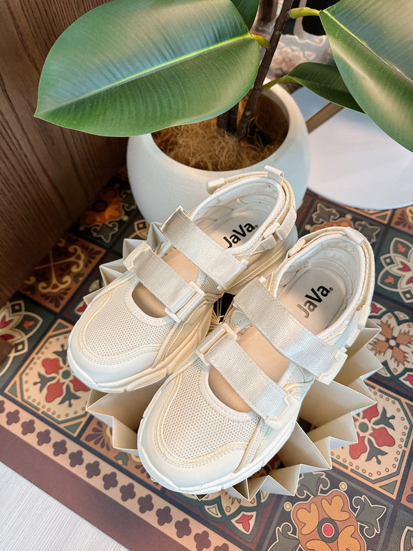 2508028 JV Velcro Strap Sneakers