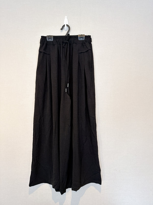 2507195 KI Cool Wide Pants - Black