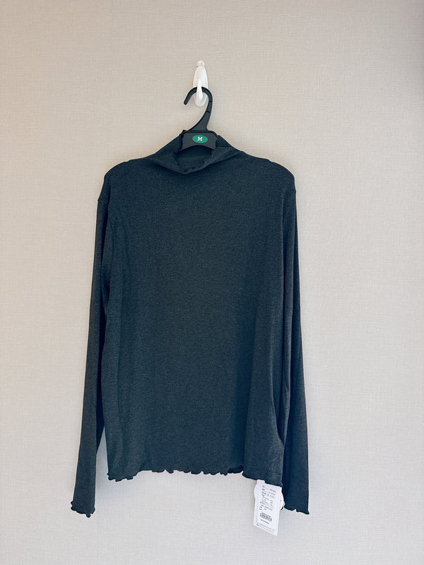 2508048 TU Mellow Frill Tee - Charcoal