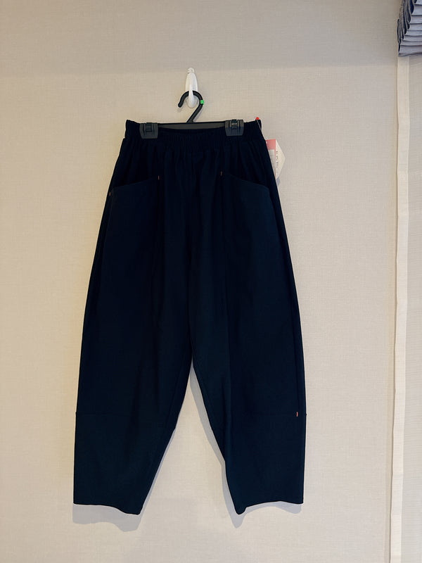 2508151 RO Colour Relax Pants - Black