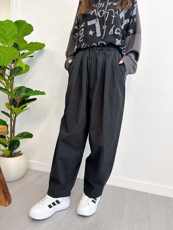 2509032 34 Dump & Denim Tuck Easy Pants - Black