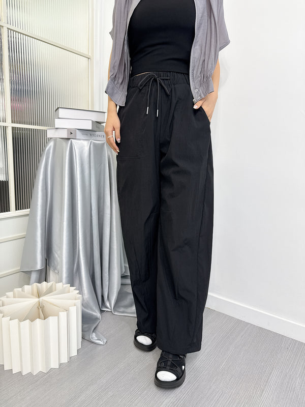 2506032 CC Barrel Leg Pants - Black