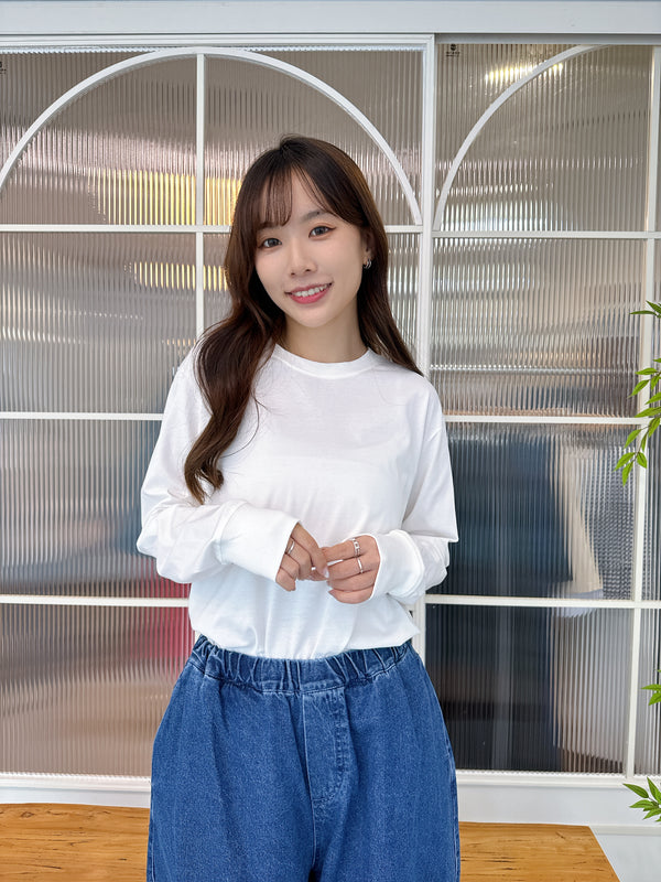 2509087 MMO Crew Neck Long-sleeve Tee - White