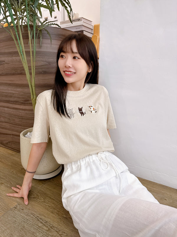 2505007 JF Cat EMB Tee - Beige