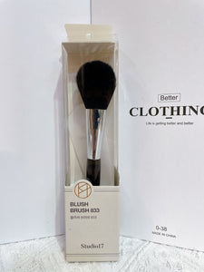 ST01 Studio Blush Brush