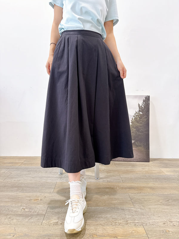 2505025 JF Pleated A-line Skirt - Black