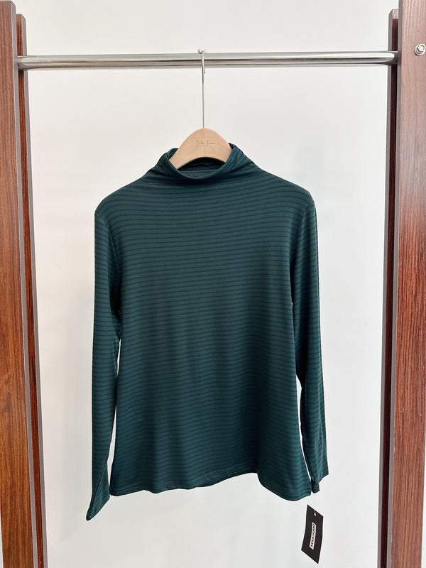 2510065 HA Turtleneck Long Sleeve T-Shirt - Green