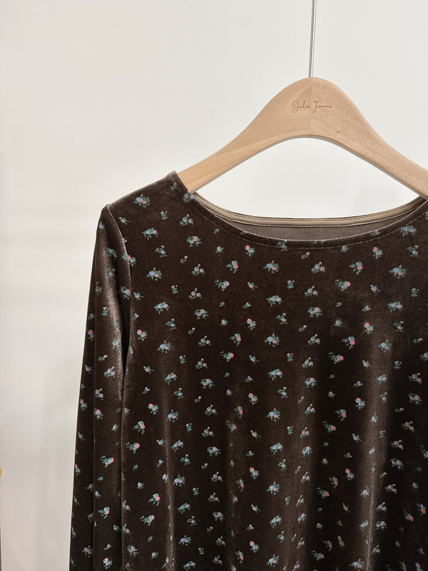 2510093 RO Flower Velvet Fingerless Top - Brown