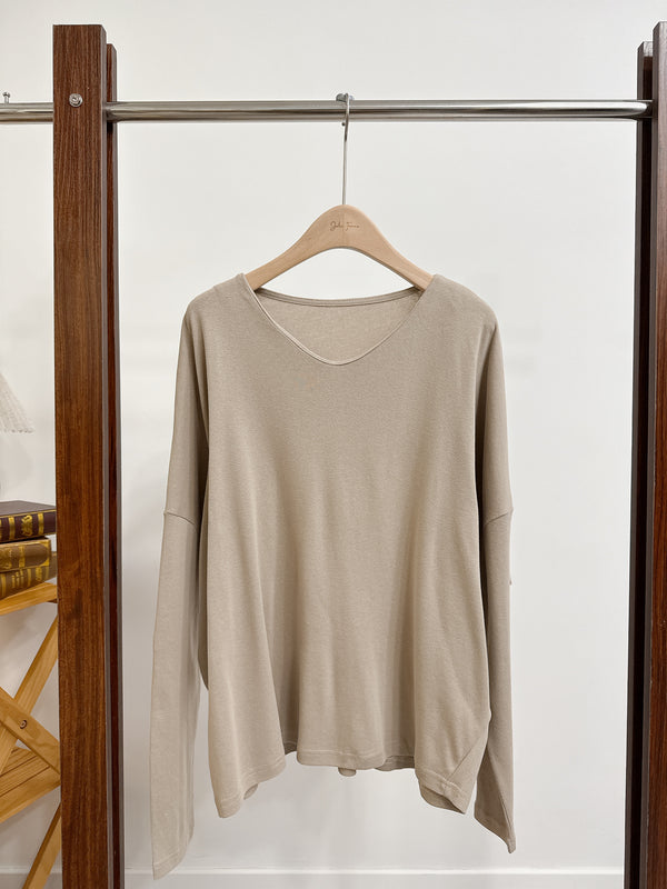 2510083 LA Dolman Sleeve V-Neck Tee - Greige