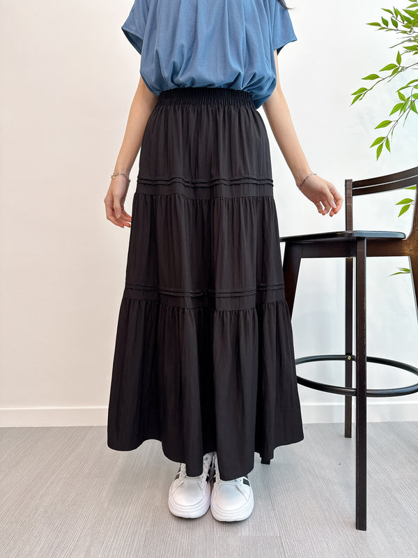 2504093 BE Tiered Skirt - Black