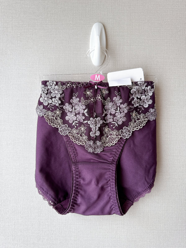 2509129 AT Nature Floral Lace Panties - Purple