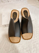 2206153 JP Flat Leather Sandals