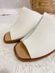 2206153 JP Flat Leather Sandals