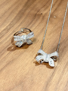 1406SE001 Ribbon Brilliance Pendant Necklace and Ring Set